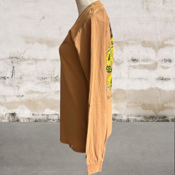 Simply Southern NWOT Long Sleeve T-Shirt with Sloth Size Small - Picture 2 of 4